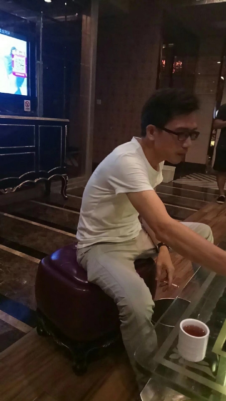 期待缘分的第一张照片--兰州相亲服务中心