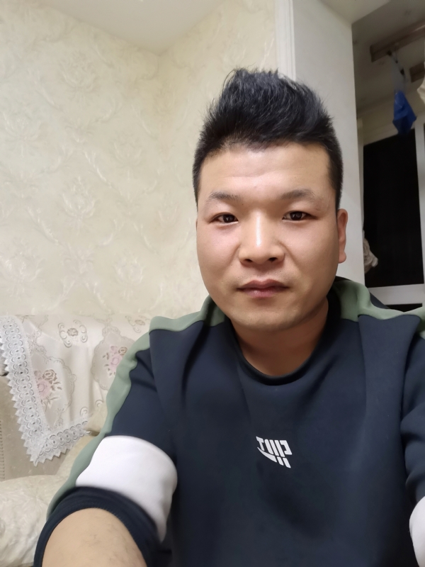 小猪猪的第一张照片--兰州相亲服务中心