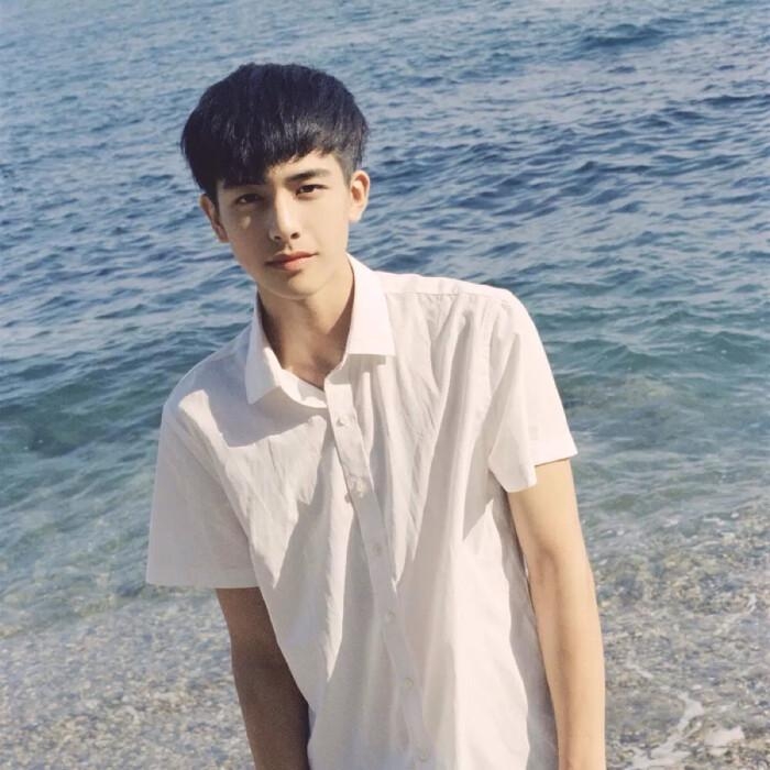 啊巴啊巴的第一张照片--兰州相亲服务中心