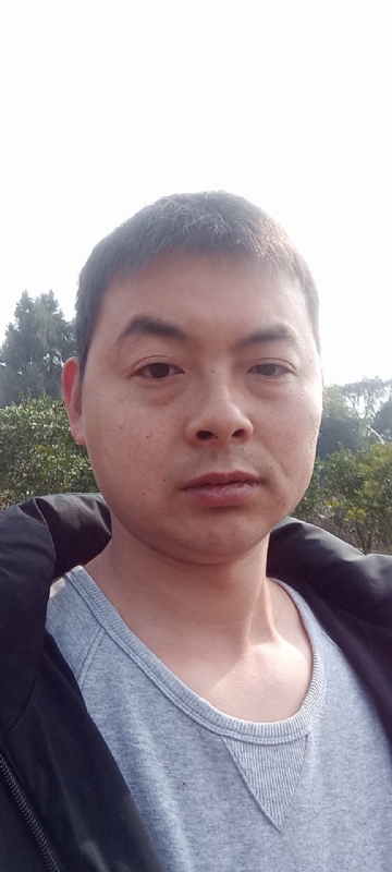 亲亲抱抱我爱你的第一张照片--兰州相亲服务中心