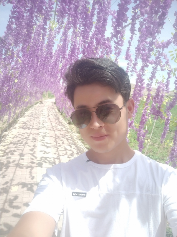 既往的第二张照片--兰州相亲服务中心