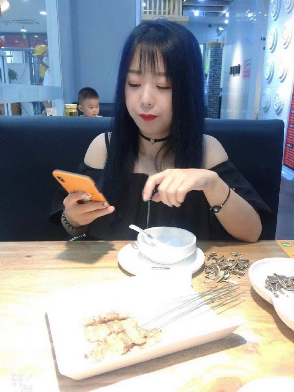 程程的第一张照片--兰州相亲服务中心