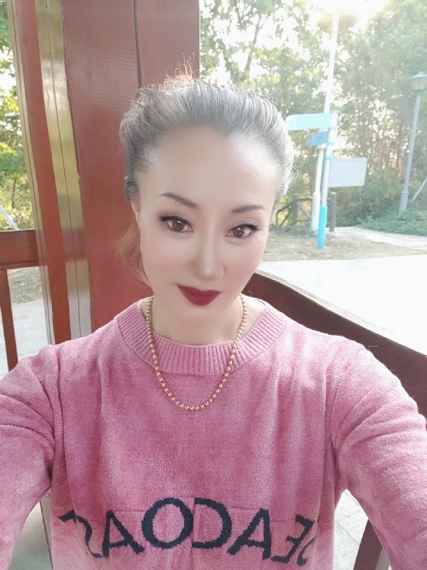 燕子的第五张照片--兰州相亲服务中心