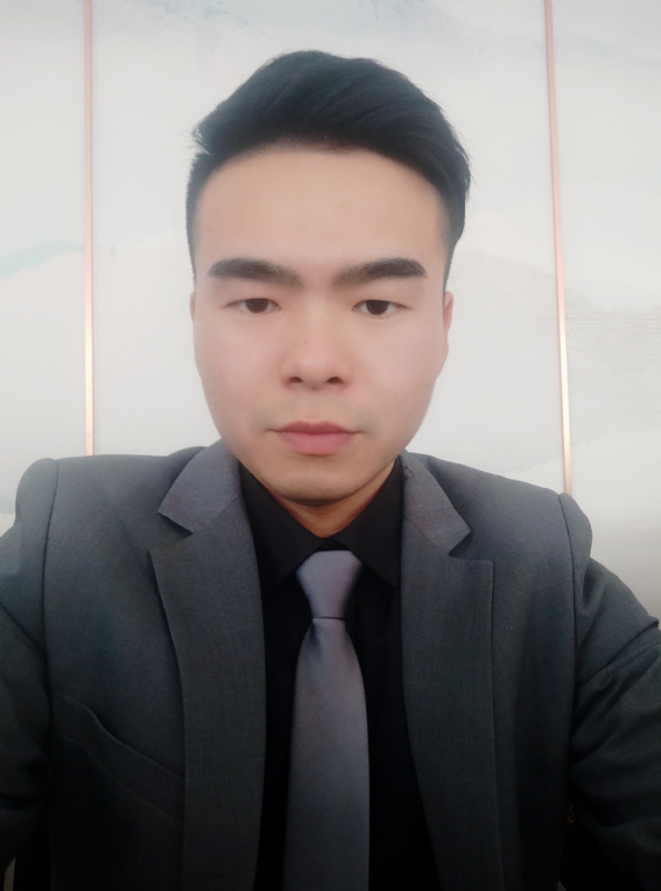 穿西装的鲨鱼的第一张照片--兰州相亲服务中心