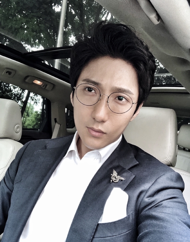 雲天的第一张照片--兰州相亲服务中心