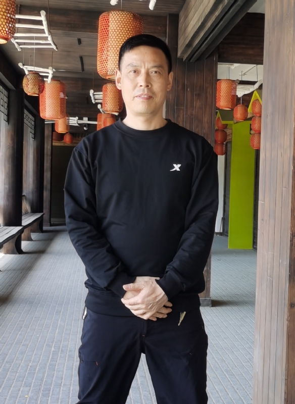 阳光总在风雨后的第一张照片--兰州相亲服务中心