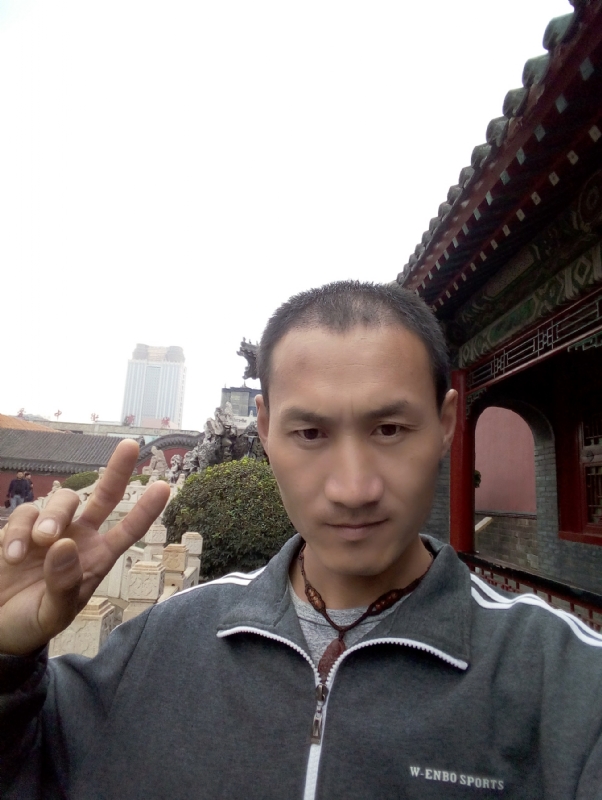 清雨的第一张照片--兰州相亲服务中心