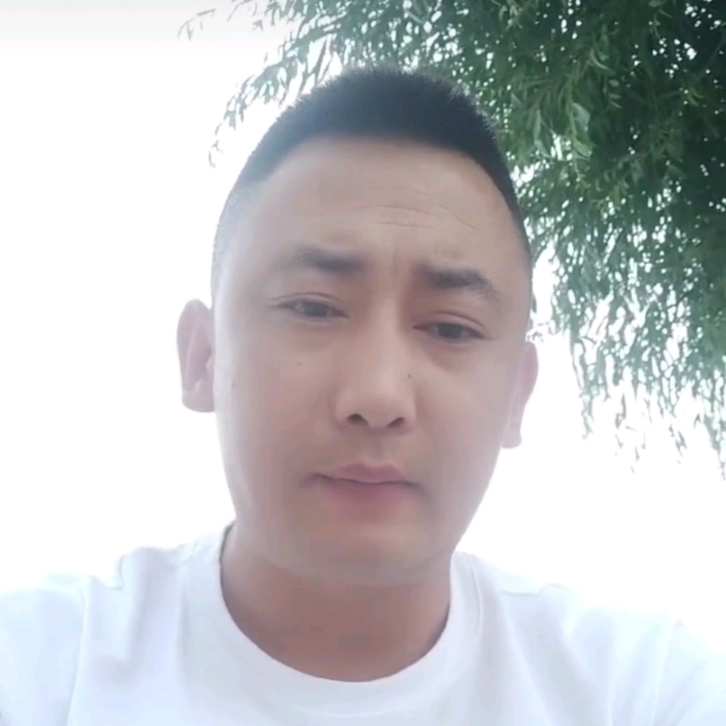 潇洒的第一张照片--兰州相亲服务中心