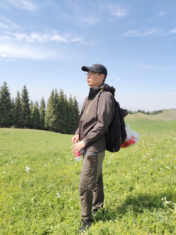 野丁的第一张照片--兰州相亲服务中心