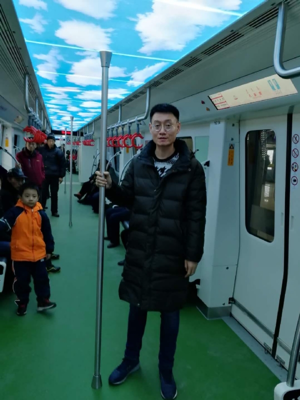 朱利安的第一张照片--兰州相亲服务中心