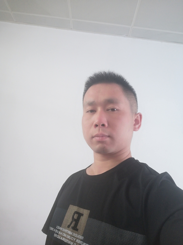 孤独的狼的第一张照片--兰州相亲服务中心