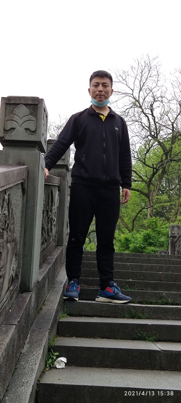 翁的第一张照片--兰州相亲服务中心