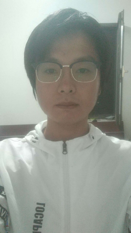 轻吻的第一张照片--兰州相亲服务中心