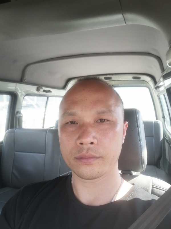 新旺丁的第一张照片--兰州相亲服务中心