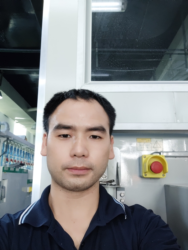 黄伟的第一张照片--兰州相亲服务中心