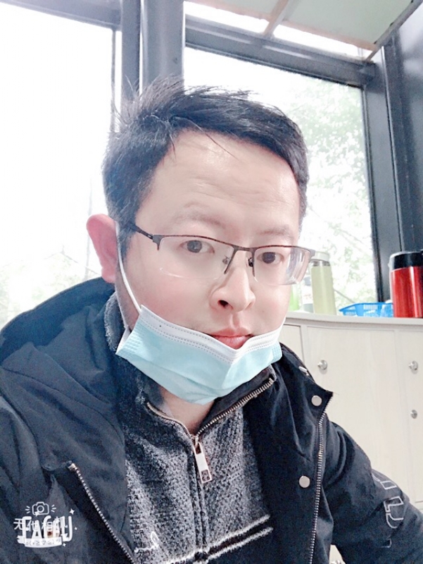 爱不渝的第二张照片--兰州相亲服务中心