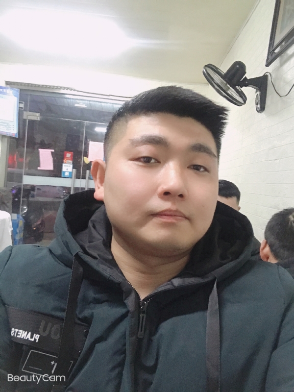 回忆是个小孩的第一张照片--兰州相亲服务中心