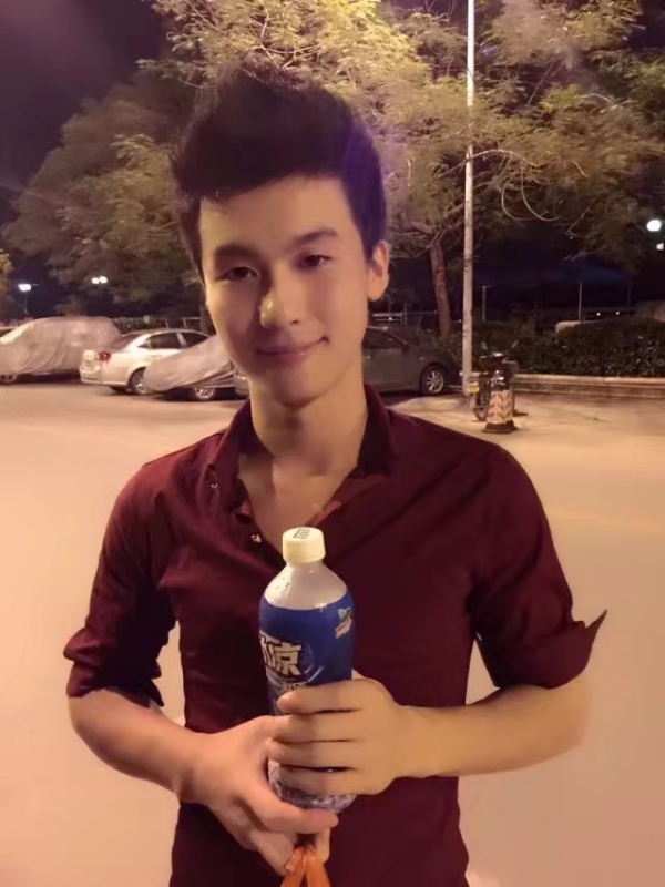 皮特王的第三张照片--兰州相亲服务中心