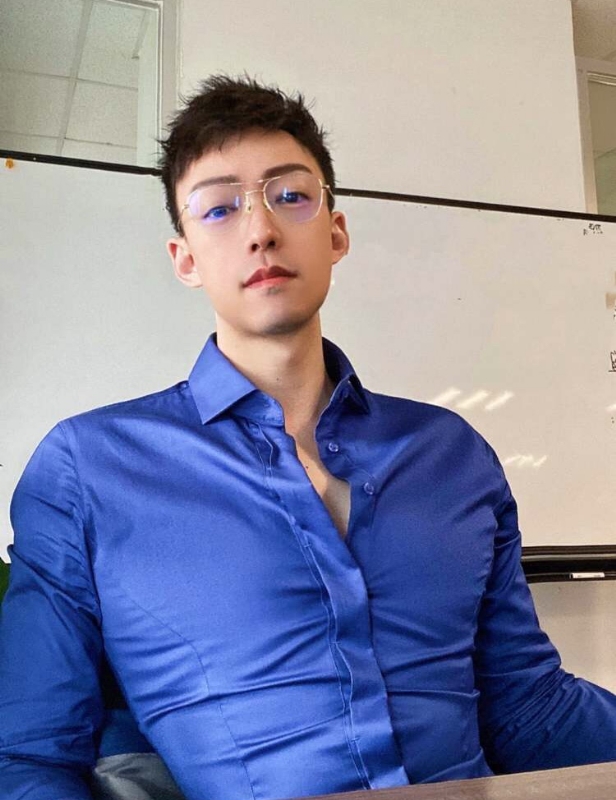 黎明的梦的第一张照片--兰州相亲服务中心