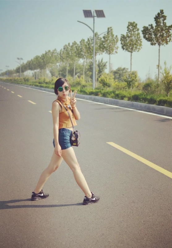 尤尤的第一张照片--兰州相亲服务中心