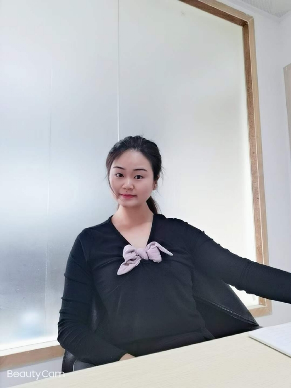 美美在深的第一张照片--兰州相亲服务中心