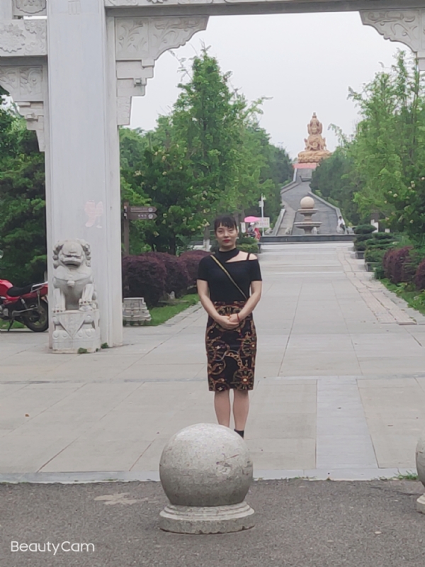 魏沐阳子的第三张照片--兰州相亲服务中心