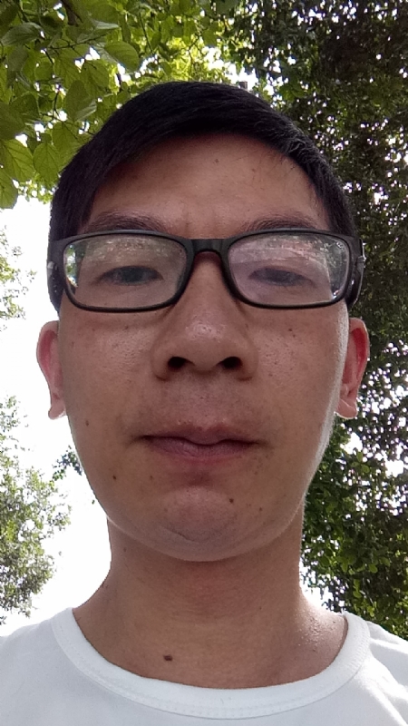 奋斗的第一张照片--兰州相亲服务中心