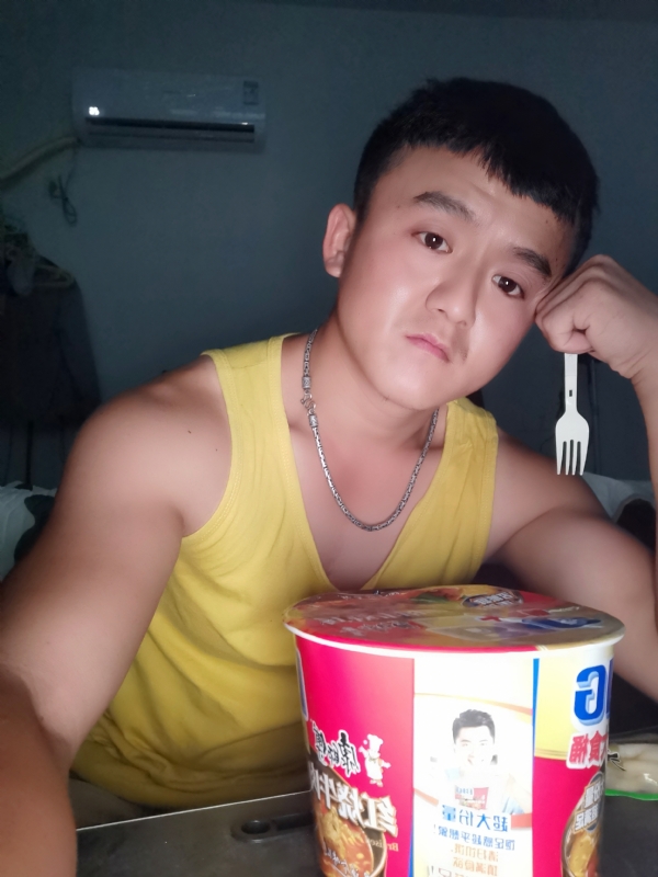 飞飞的第二张照片--兰州相亲服务中心