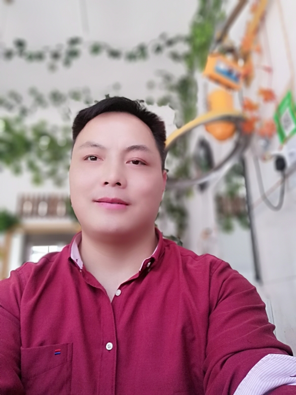 展梦飞翔XC的第一张照片--兰州相亲服务中心