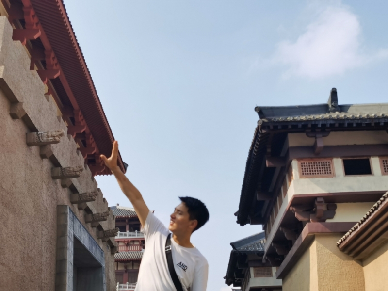 咸鱼不闲的第一张照片--兰州相亲服务中心