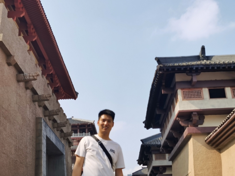 咸鱼不闲的第二张照片--兰州相亲服务中心