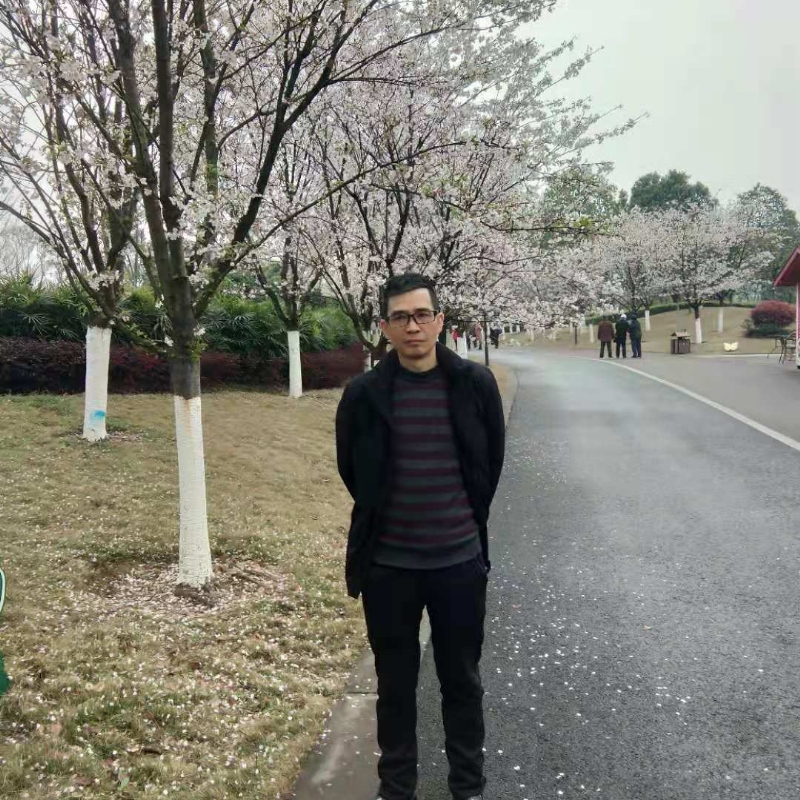 痴心爱人的第一张照片--兰州相亲服务中心