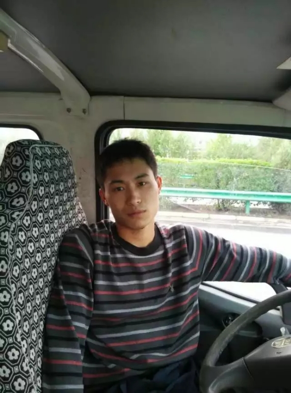 桦树林的第一张照片--兰州相亲服务中心