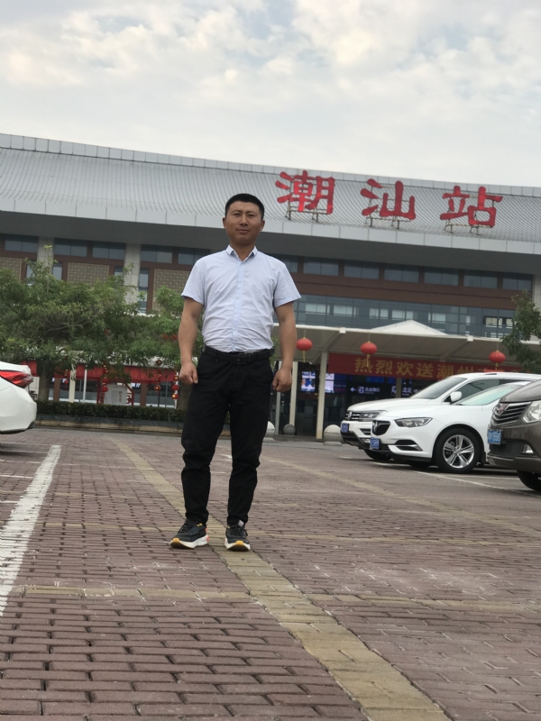 健华的第三张照片--兰州相亲服务中心