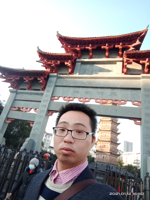 碧血丹心的第一张照片--兰州相亲服务中心