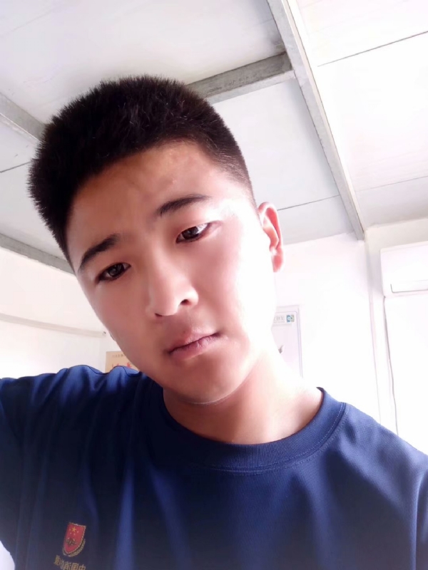 脸红相遇的第一张照片--兰州相亲服务中心