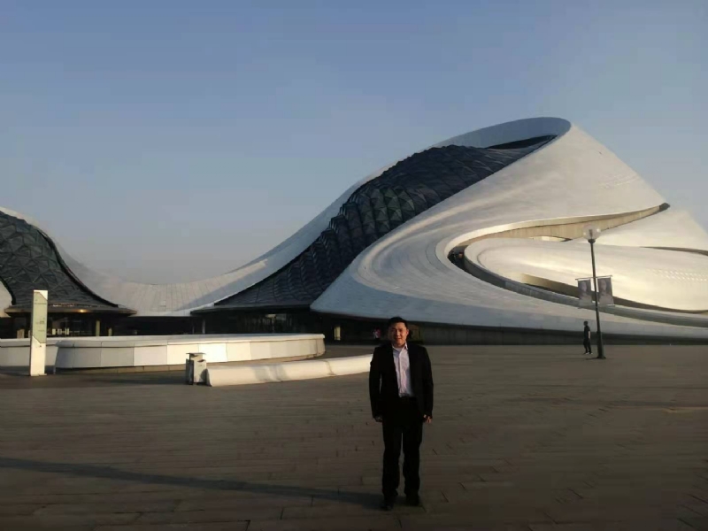 荣荣的第一张照片--兰州相亲服务中心