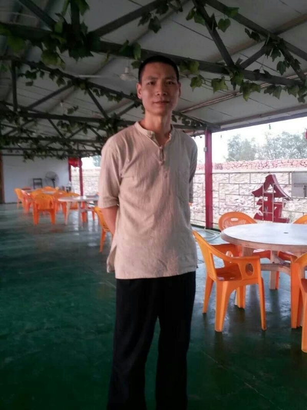 周哥的第三张照片--兰州相亲服务中心