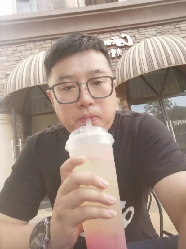 半旧情怀的第一张照片--兰州相亲服务中心