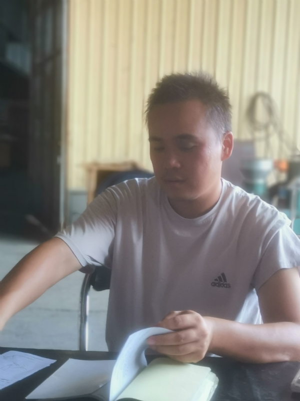 荒原的第一张照片--兰州相亲服务中心