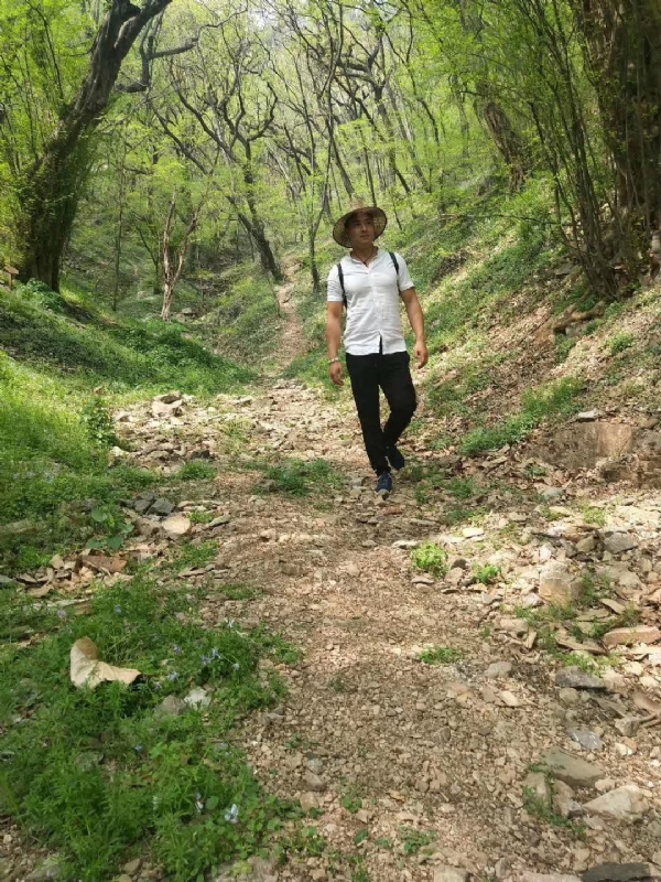 旧时相识的第四张照片--兰州相亲服务中心