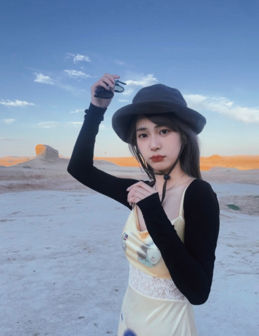 英姐的第一张照片--兰州相亲服务中心