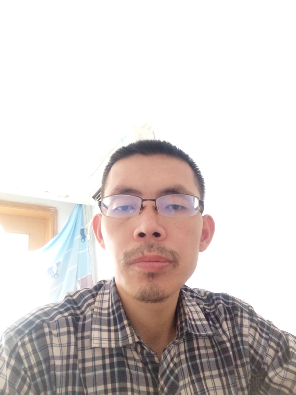 芳华的第一张照片--兰州相亲服务中心