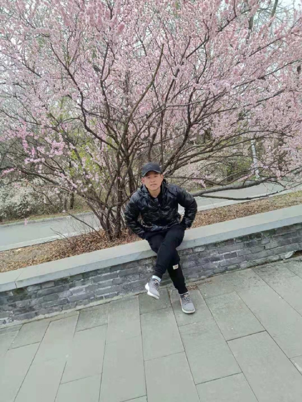 寻找幸福的第一张照片--兰州相亲服务中心