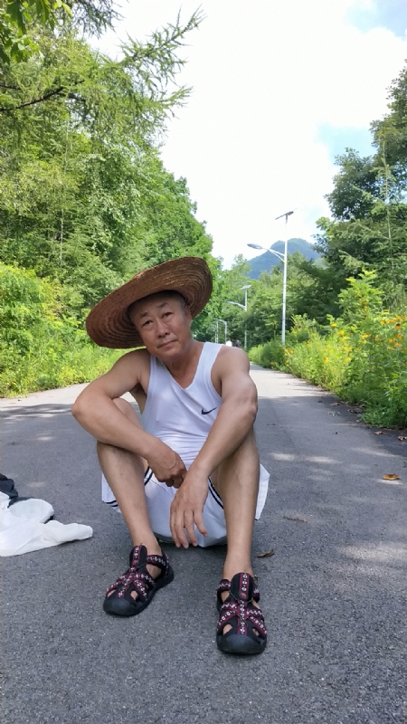 真诚寻伴的第一张照片--兰州相亲服务中心