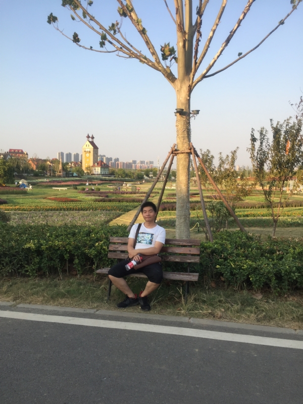 大鹏的第一张照片--兰州相亲服务中心