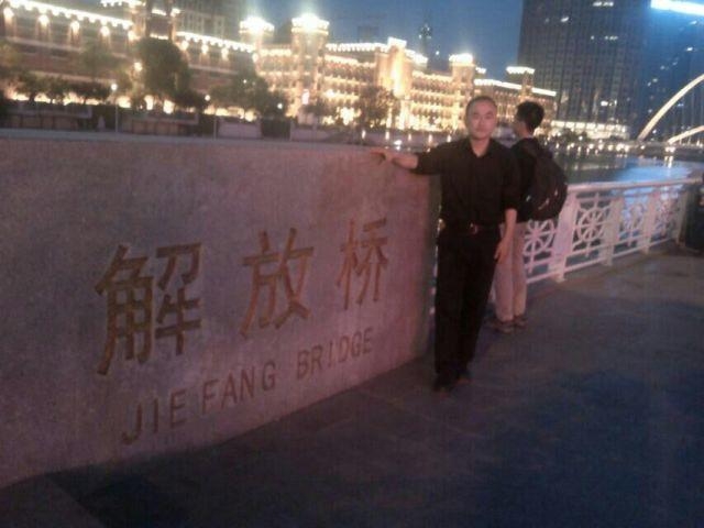 海阔天空的第一张照片--兰州相亲服务中心