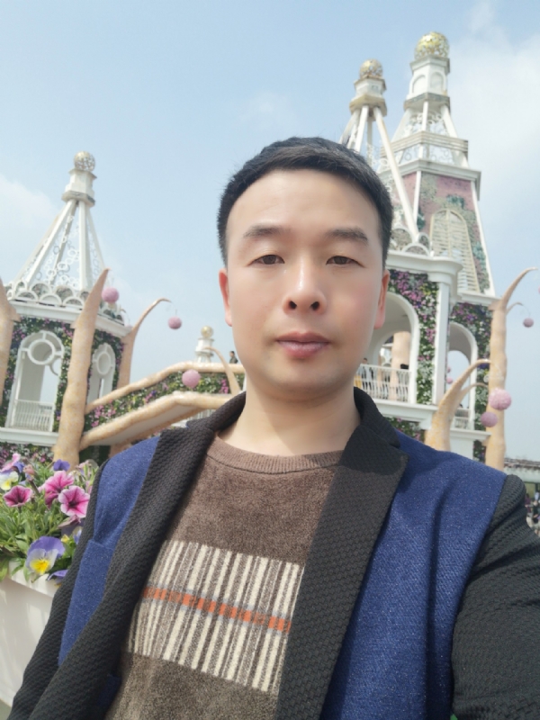 黎明的天空的第一张照片--兰州相亲服务中心