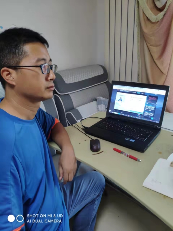 高锰酸钾的紫的第一张照片--兰州相亲服务中心