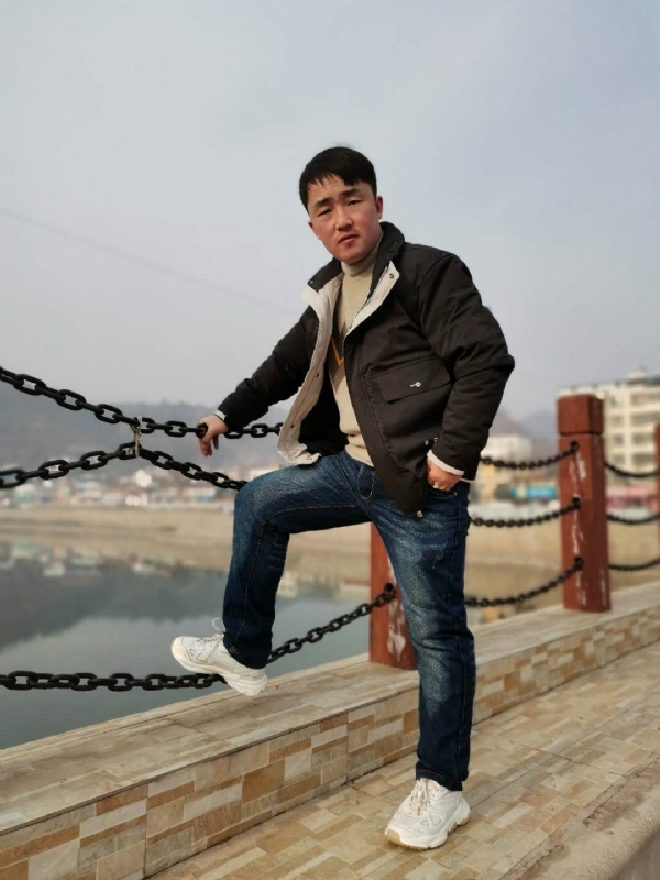 性情中人的第一张照片--兰州相亲服务中心